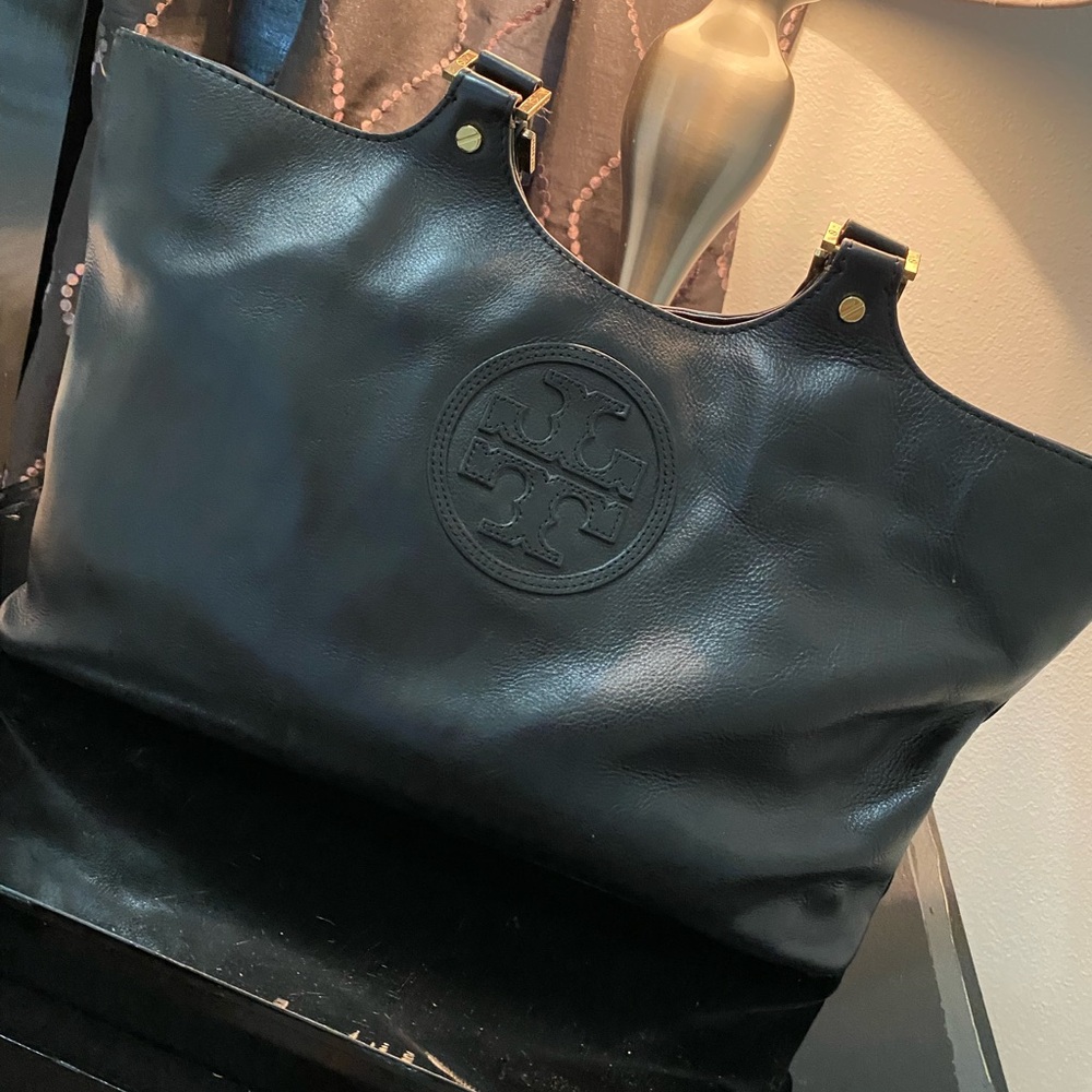 Black Tory Burch bag